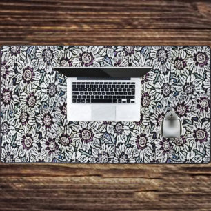 Field Of Daisies Desk Mat