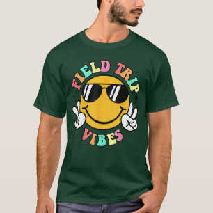 Field Trip Vibes Face Smile Retro Field Day 2025 T-Shirt
