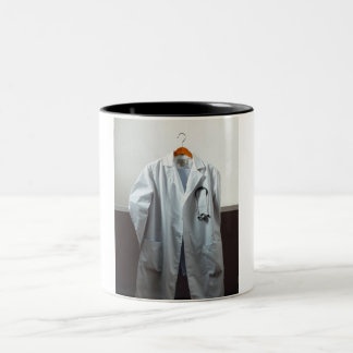 Fierté du Docteur : Manteau blanc & Mug Stethoscop