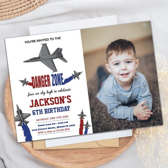 Fighter Jet Invitations Anniversaire Gris avec pho (Fighter Jet Birthday Invitations Gray with photo)
