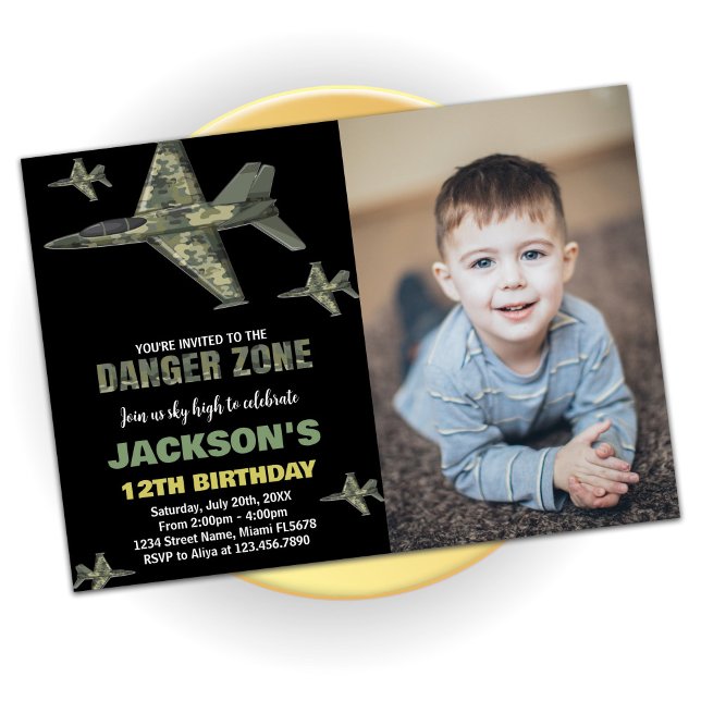 Fighter Jet Invitations d'anniversaire Green Black (Fighter Jet Birthday Invitations Green Black Photo)