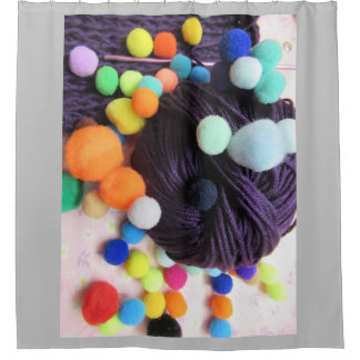 Fil pourpre et Pompoms rideau de douche