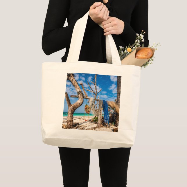 Filets de pêche séchant sur la plage grand sac fou (Devant (produit))