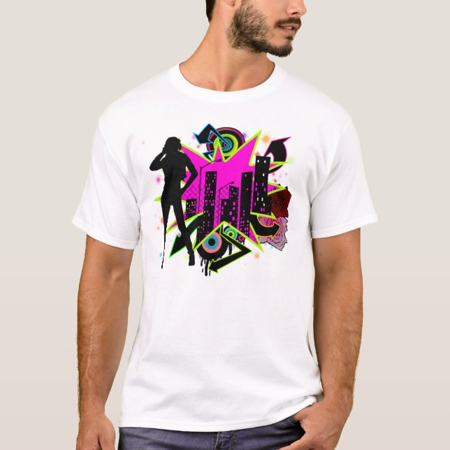 Fille dans le T-shirt de ville (Devant)