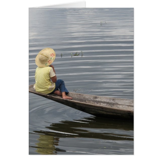 Fille en bateau à Inle Lake (Devant)