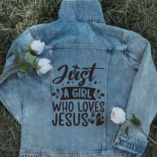 Fille qui aime Jésus croise girly