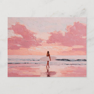 Fille surfeuse au coucher du soleil Carte postale
