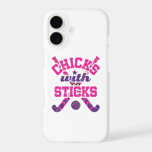 Filles de hockey sur gazon avec bâtons