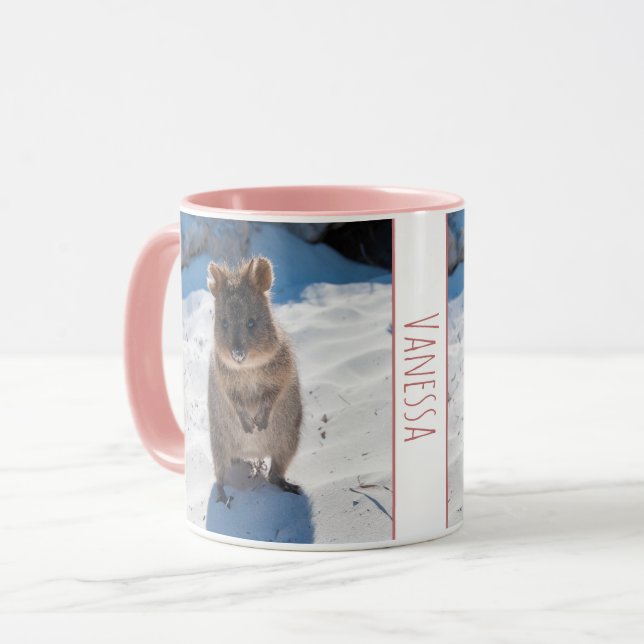 Filles roses Enfants Quokka Beach Mug personnalisé (Devant gauche)