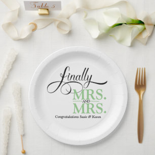Finally Mrs and Mrs Wedding Reception  Paper Plate