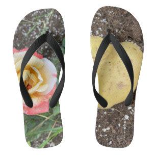 Finca Garden Heart & Rose Flip-Flops Flip Flops