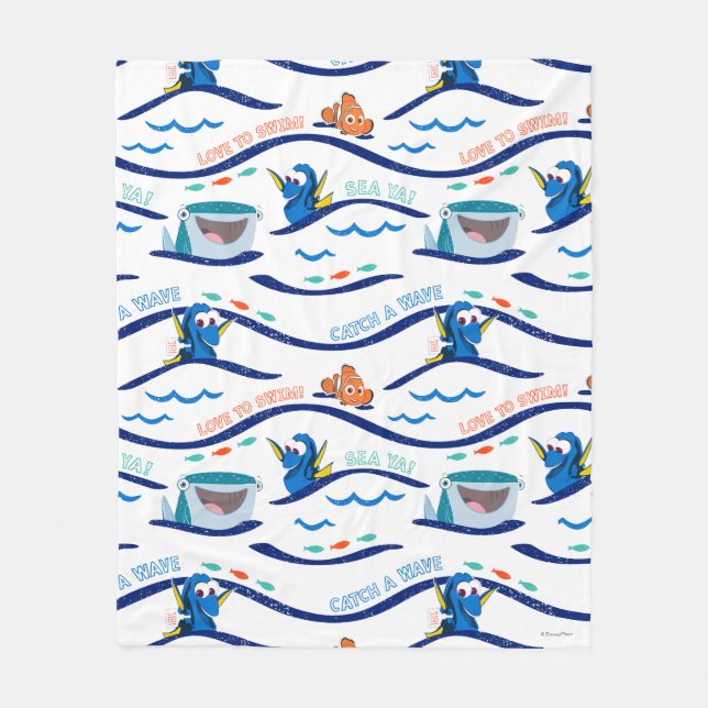 Finding Dory Wave Pattern Fleece Blanket (Front)