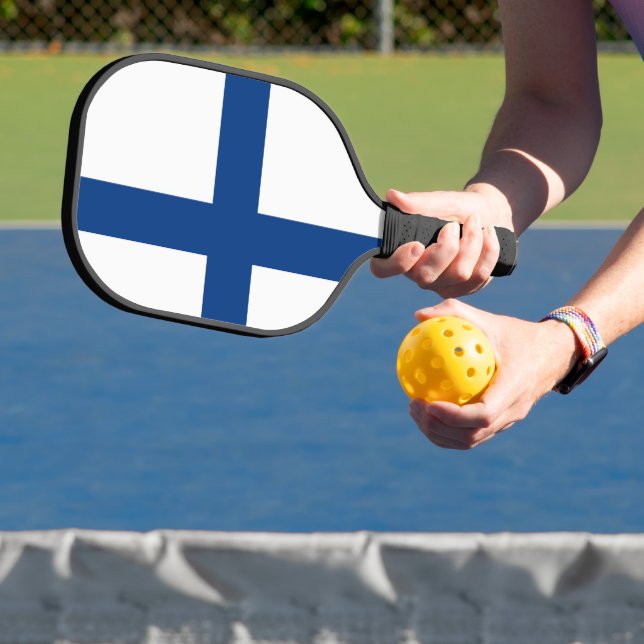 Finland flag pickleball paddle (Insitu)