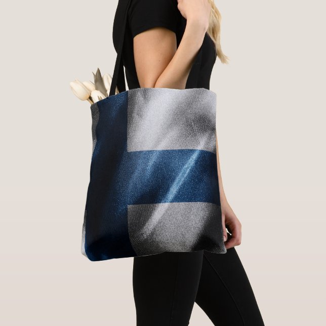Finland silk flag tote bag (Close Up)