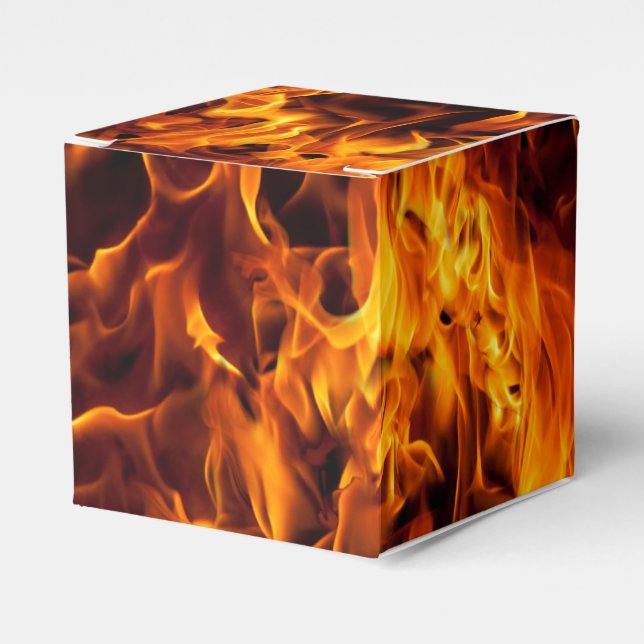 Fire and Flame Pattern Favor Box (Front Side)
