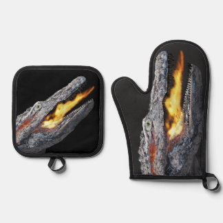 Fire-breathing Alligator Oven Mitt & Pot Holder Set