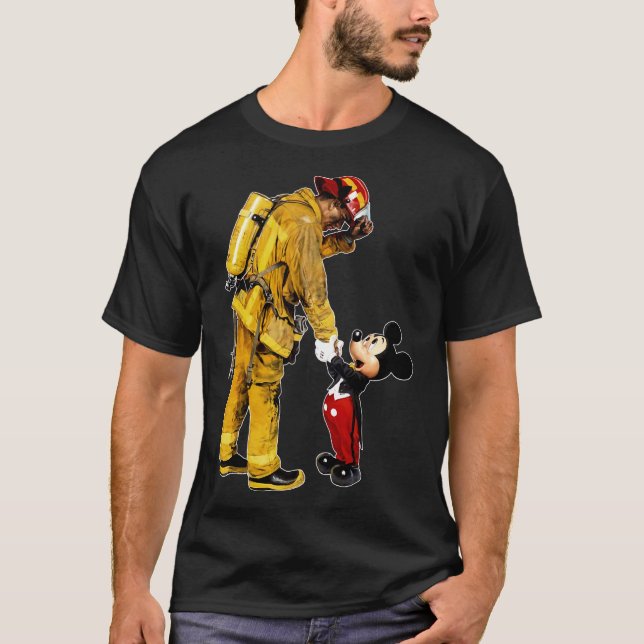  firefighter and mouse Mickey pour Shirt (Front)