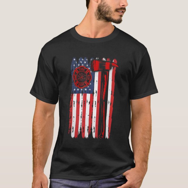 Fireman American Flag Graphics Firefighter Labor D T-Shirt (Front)