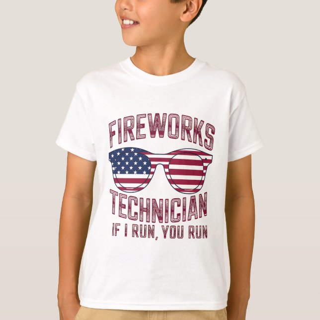 Firework Technician 4Th Of July Funny Usa T-Shirt (Front)