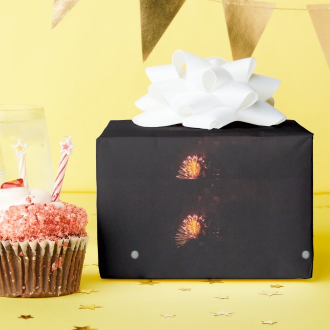 Fireworks 8 glossy wrapping paper (Birthday Party)