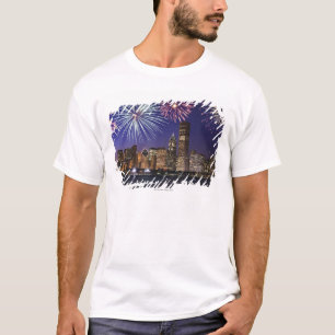 Fireworks over Chicago skyline T-Shirt