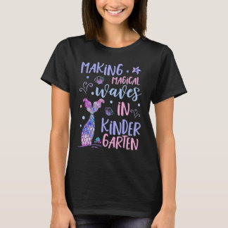 First Day Of Kindergarten For Girls Cute Mermaid T-Shirt