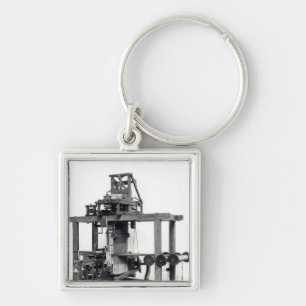 First fully automated loom keychain