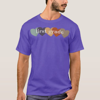 First Grade Teacher Hearts Back to School Teach Ra T-Shirt