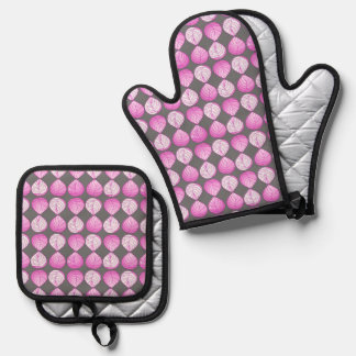 Fish Head Leaves Pastel Fuchsia Magenta White Grey Oven Mitt & Pot Holder Set