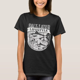 Fishing Mom Life Retro Bandana Sunglasses Design T-Shirt