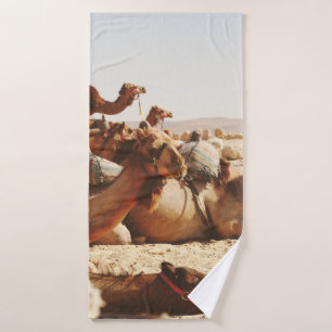 FIVE CAMELS ON FIELD BATH TOWEL