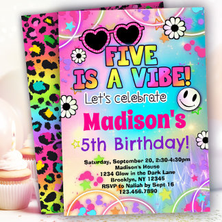 Five est une Vibe 5e anniversaire Invitation pour 