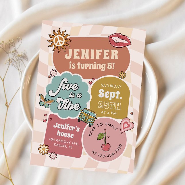 Five Is A Vibe Groovy Retro Daisy 5th Birthday  Invitation (Creator Uploaded)