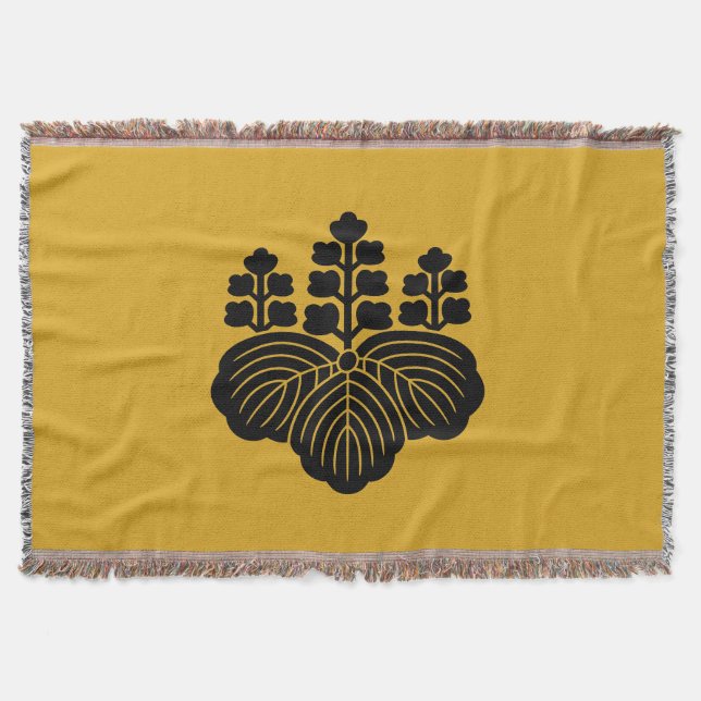 Five-seven paulownia crest throw blanket (Front)