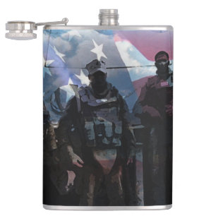 Flacon à thème de combat militaire