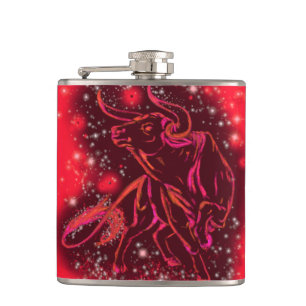 Flacon rouge avec Taureau couchant dans Starry Nig