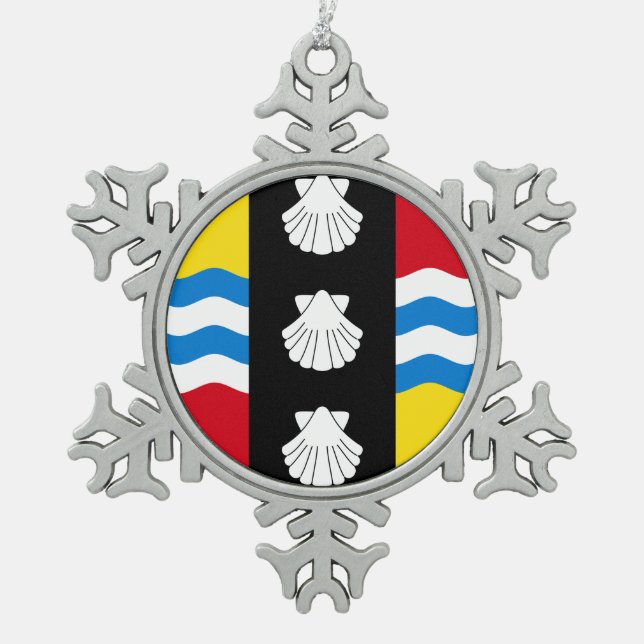 Flag of Bedfordshire Snowflake Pewter Christmas Ornament (Front)
