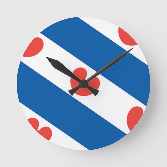 Flag of Friesland Round Clock (Front)