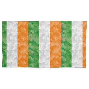 Flag of Ireland with shamrocks pattern Pillowcase