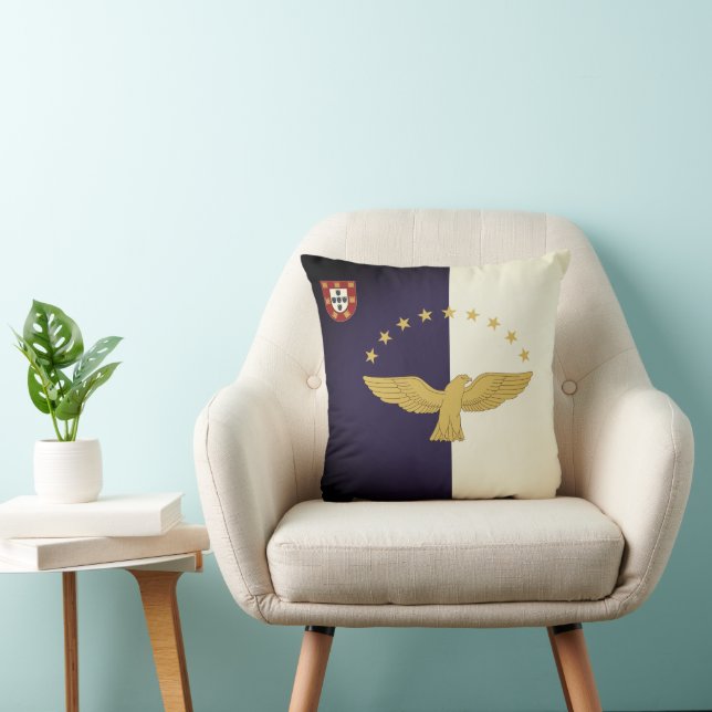 Flag of the Azores, Portugal Throw Pillow (Chair)