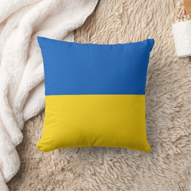Flag of Ukraine Throw Pillow (Blanket)