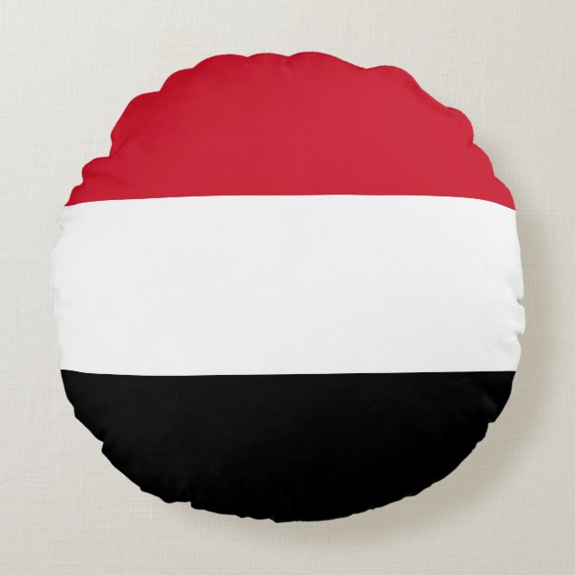 Flag of Yemen Round Pillow (Front)
