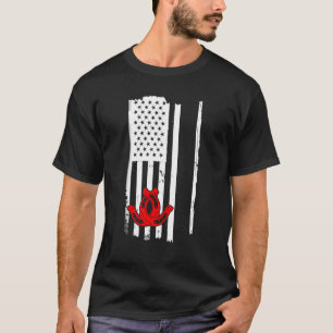 Flag USA Horseshoe Pitching T-Shirt