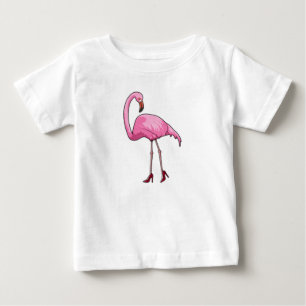 Flamant rose avec talons hauts