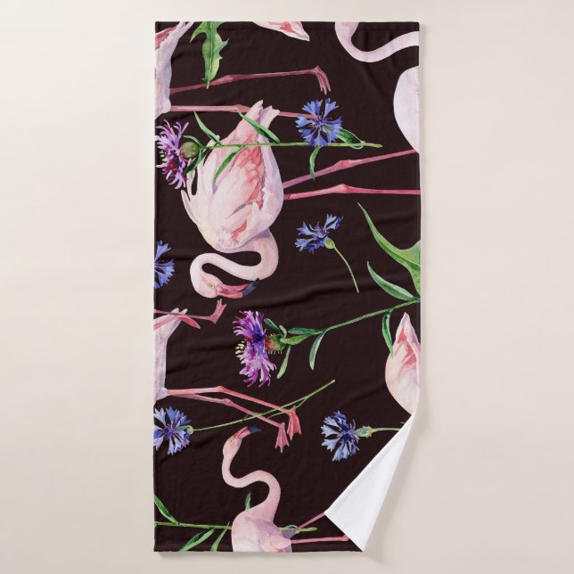 Flamants d'aquarelle et fleurs sauvages motif. (Serviette de bain)