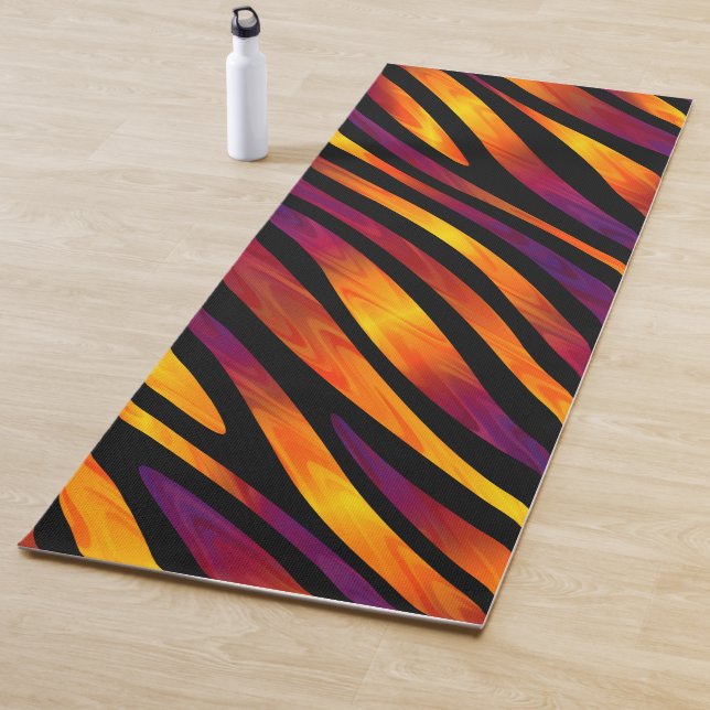 flamboyant yoga mat (In Situ)