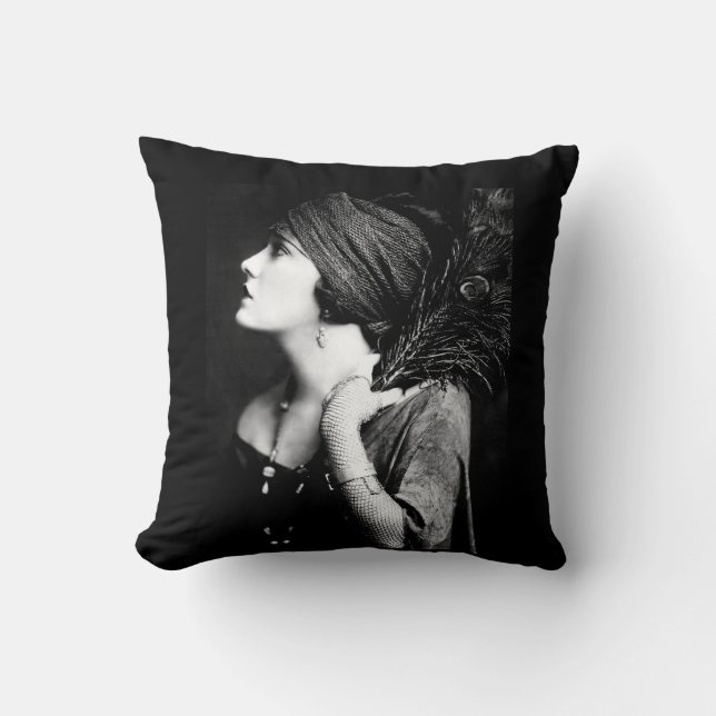 flapper throw pillow (Front)