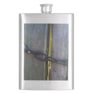 Flasque Chain on wood
