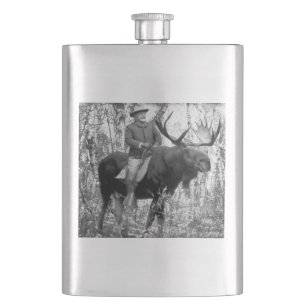 Flasque Teddy Roosevelt montant un orignal de Taureau