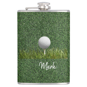 Flasques Boule de golf sur pelouse verte